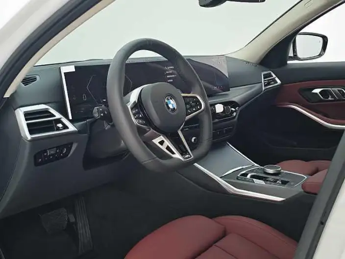 BMW 3 Series 2026 Model 325i M Sports Set – фото 9