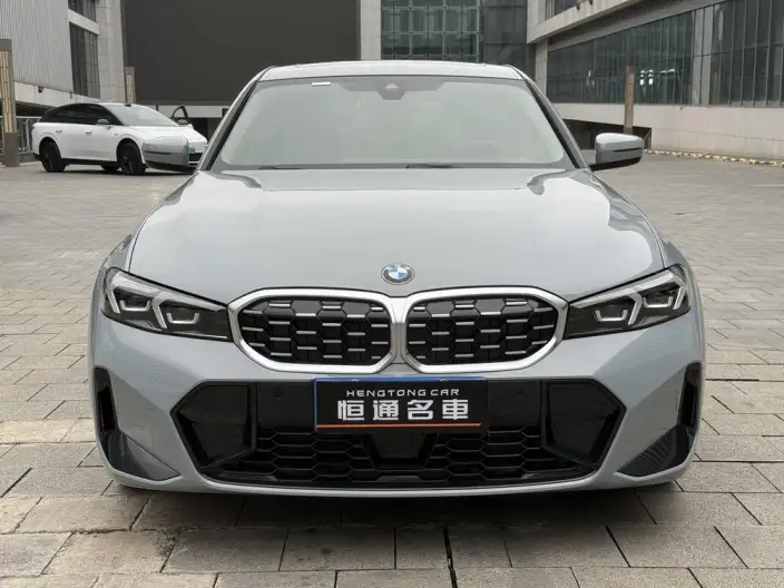 BMW 3 Series 2025 Model 325Li M Sports Set – фото 2