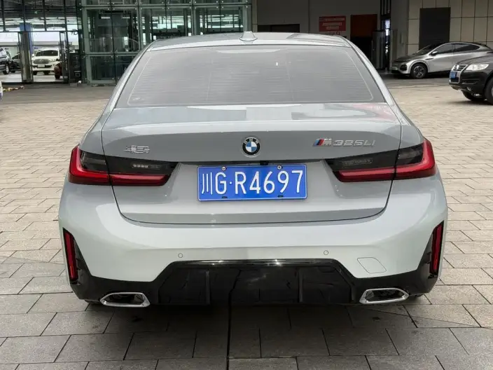BMW 3 Series 2025 Model 325Li M Sports Set – фото 6