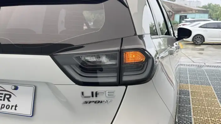 HONDA LIFE 2023 Model 1.5L CVT SPO-SS Smart Edition – фото 9
