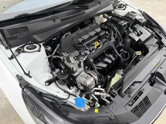 Hyundai Ioniq 2022 Model 1.5L CVT LUX Premium Edition – фото 8