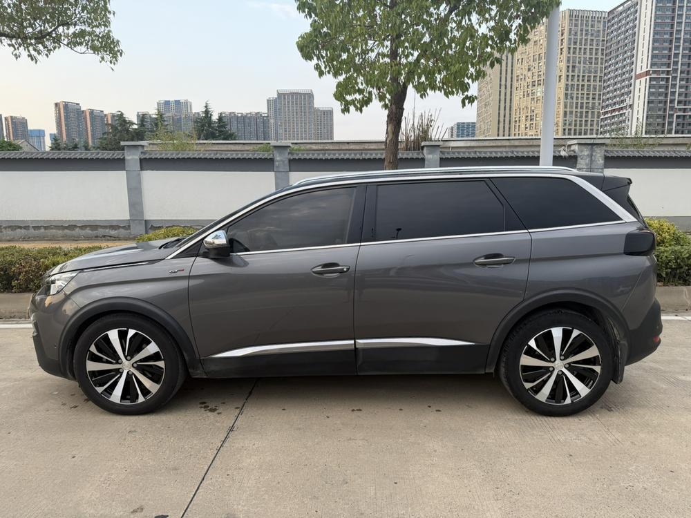 Peugeot 5008 2017 380THP 7-seater Luxury GT – фото 4