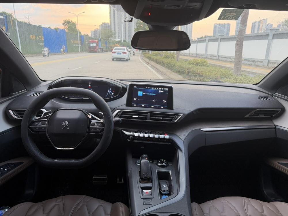 Peugeot 5008 2017 380THP 7-seater Luxury GT – фото 7