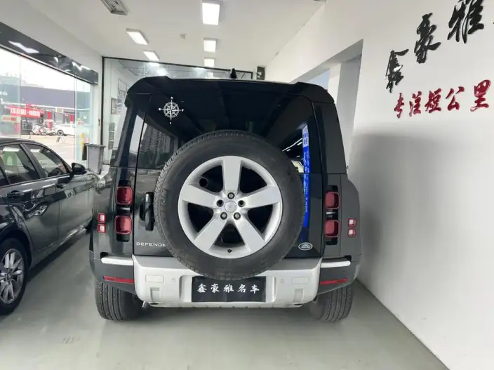 Land Rover Defender 2024 Model 90 3.0T P400 HSE – фото 5