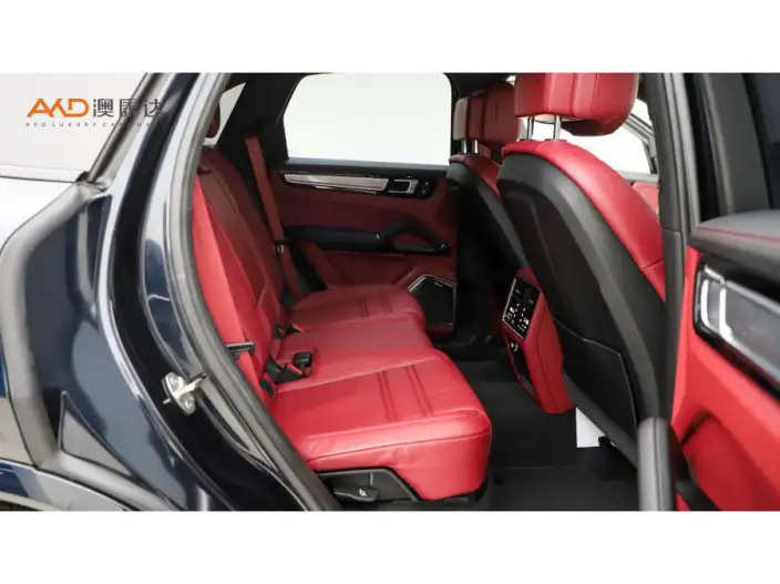 Cayenne E-Hybrid 2022 Model Cayenne E-Hybrid 2.0T Platinum edition – фото 10