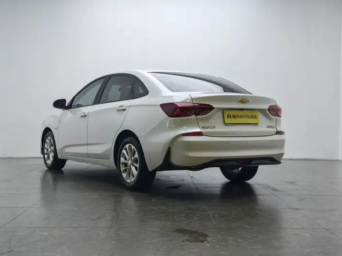 Chevrolet Corolla 2024 Model 1.5L DCT Yuexiang Edition – фото 5