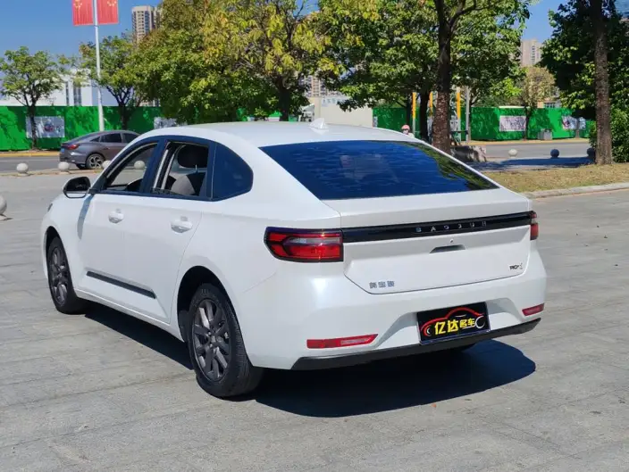 Baojun RC-5 2020 Model 1.5L CVT Smart Shine Elite Model – фото 5