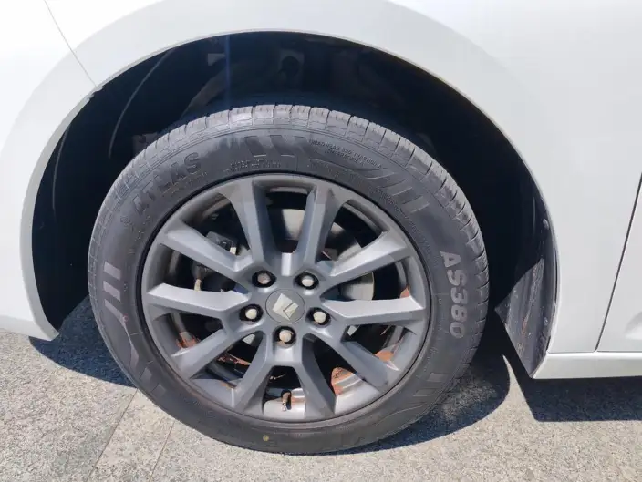Baojun RC-5 2020 Model 1.5L CVT Smart Shine Elite Model – фото 10