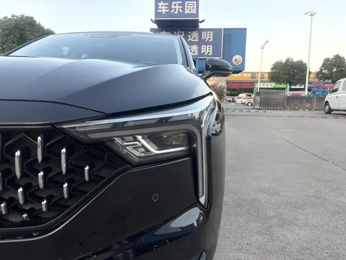 BESTUNE B70 2023 Model Third generation 1.5T Automatic Changxiang Edition Model – фото 8