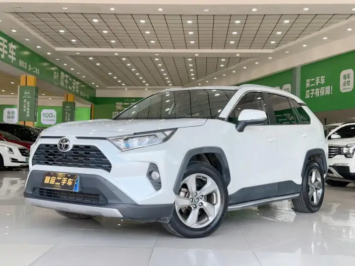 Toyota RAV4 2022 Model 2.0L CVT 2WD Fashion PLUS Edition – фото 1