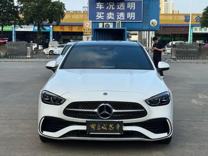 Mercedes-Benz C-Class 2024 Model C 260 L Sports Edition – фото 2