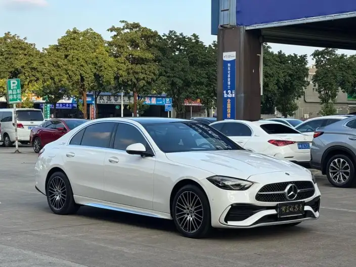 Mercedes-Benz C-Class 2024 Model C 260 L Sports Edition – фото 3