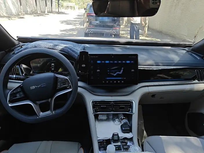BYD Song PLUS DM 2023 Model DM-i Champion Edition 150KM Flagship PLUS – фото 5