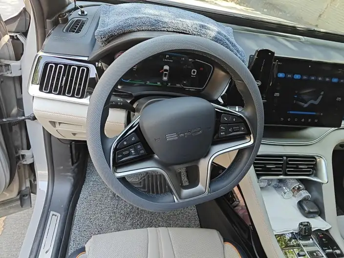 BYD Song PLUS DM 2023 Model DM-i Champion Edition 150KM Flagship PLUS – фото 7