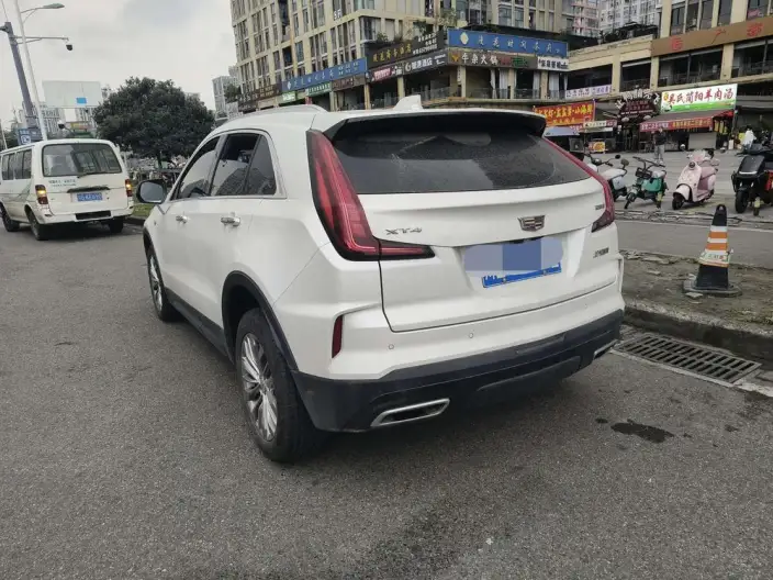 Cadillac XT4 2024 Model 28T 2WD Luxury Model