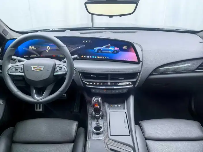 Cadillac CT5 2024 Model 28T Platinum Model
