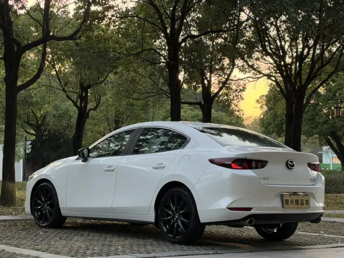 Mazda3 Axela 2022 Model 2.0L Automatic Zhi Ya Edition