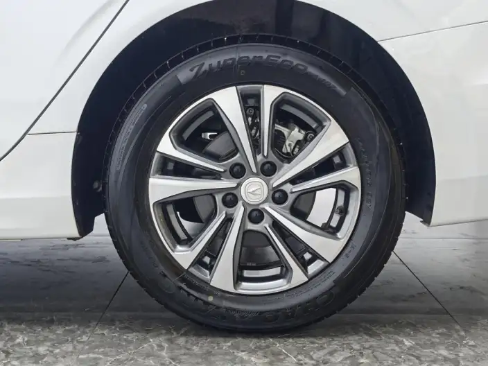 Changan Eado 2024 Model PLUS 1.4T DCT High Power Edition – фото 9