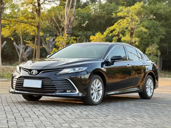 Toyota Camry 2021 Model 2.0G Deluxe Edition – фото 1