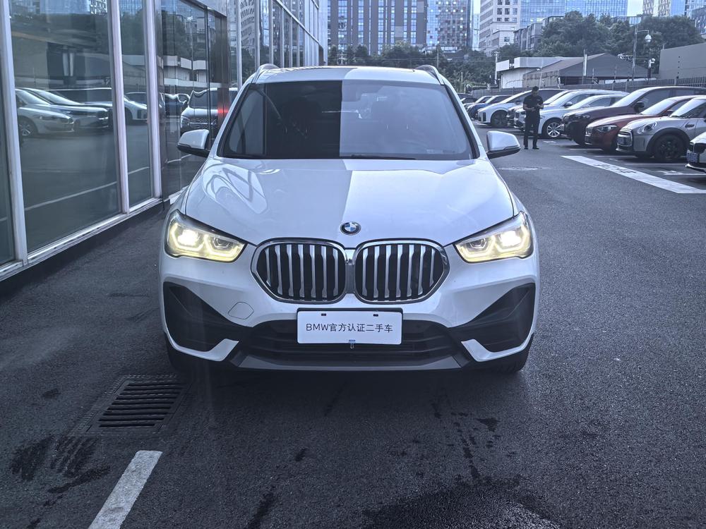 BMW X1 2022 sDrive25Li Leading – фото 2