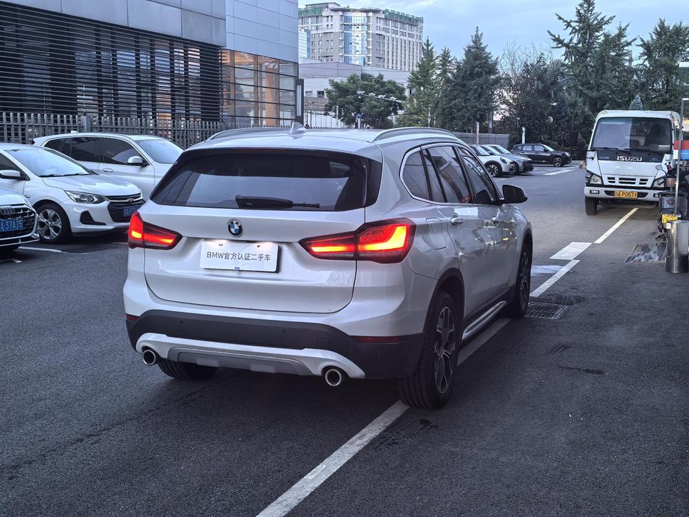 BMW X1 2022 sDrive25Li Leading – фото 5