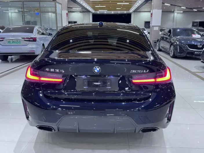 BMW 3 Series 2023 Model 325Li M Sports Night Set – фото 5