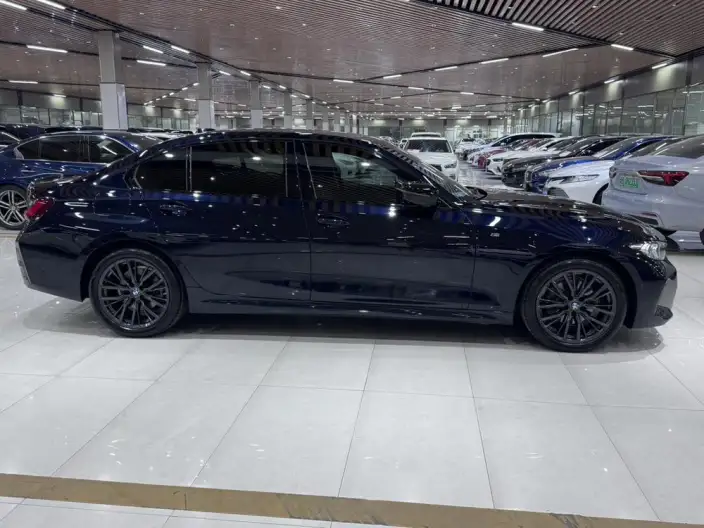 BMW 3 Series 2023 Model 325Li M Sports Night Set – фото 7