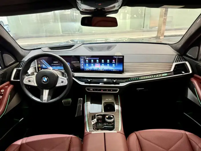 BMW X5 2023 Model xDrive40Li M Sports Night Set – фото 10