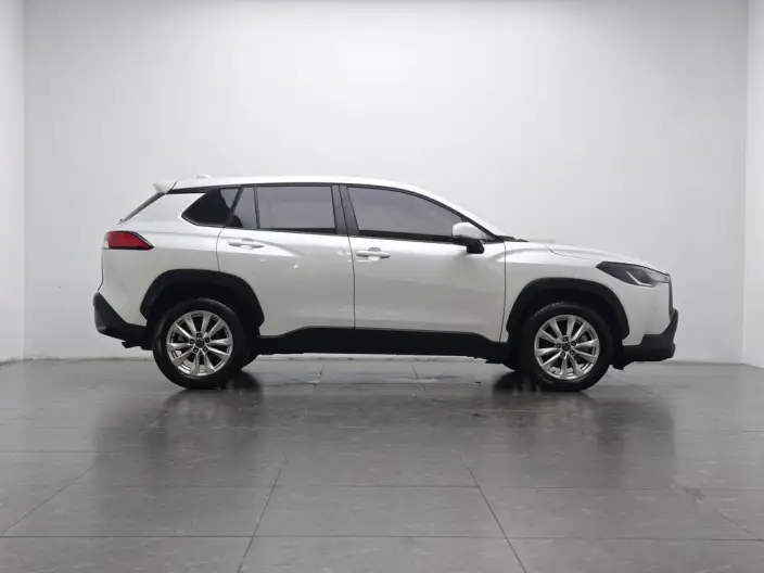 Toyota Corolla Cross 2023 Model 2.0L CVT Pioneer Edition – фото 8