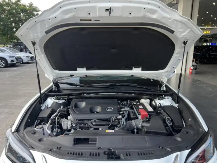 Lexus ES 2025 Model 200 Premium – фото 7