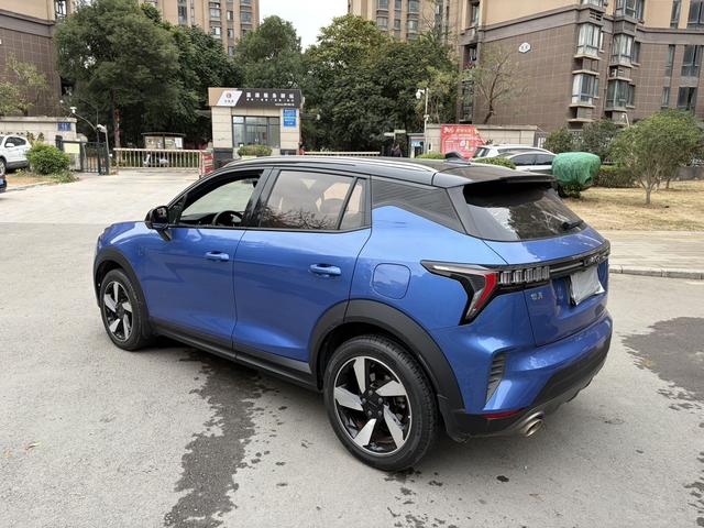 Lynk & Co 06 Модель 2020 года 1.5T тип Plus – фото 12