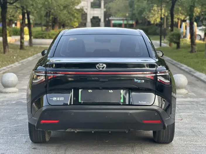 TOYOTA bZ3 2023 Model Elite PRO – фото 4
