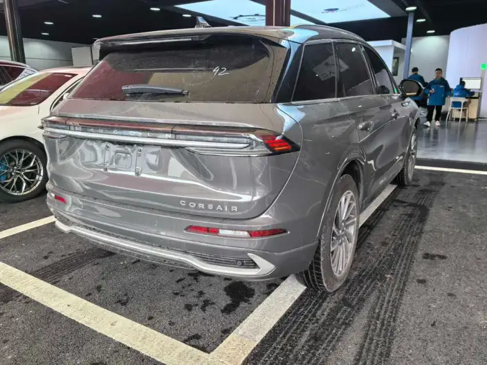 Lincoln Corsair 2023 Model 2.0T 4WD Zunya Edition – фото 6