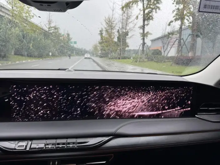 Lincoln Z 2022 Model i Xiang Exclusive Edition – фото 10