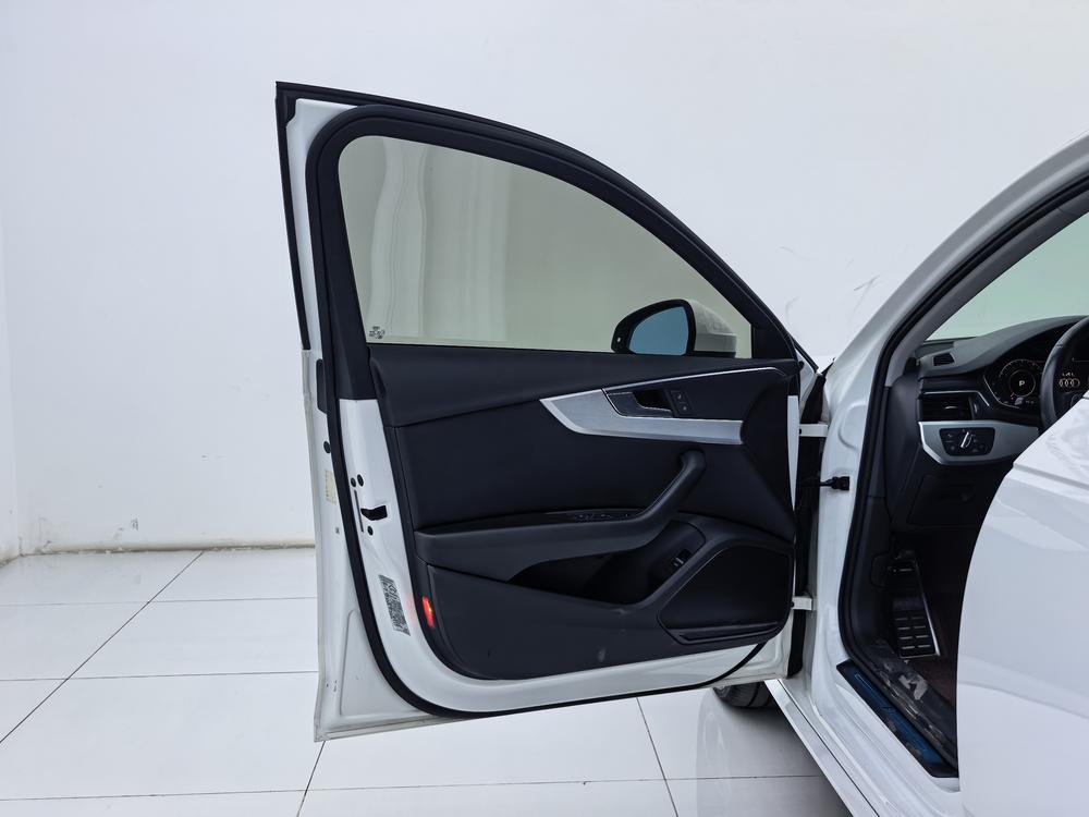 Audi A4L 2019 40 TFSI Style China VI – фото 27