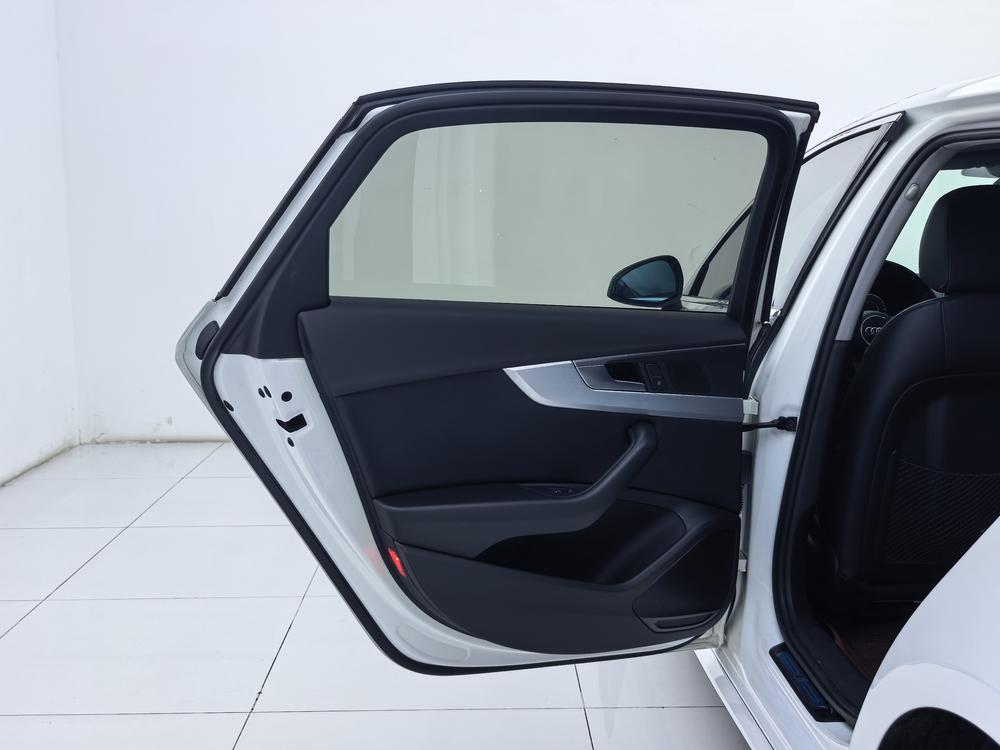 Audi A4L 2019 40 TFSI Style China VI – фото 28