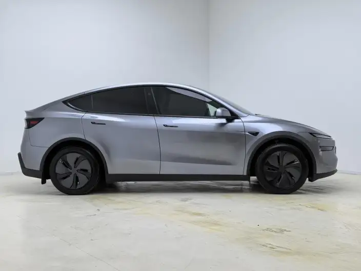 Model Y 2026 Model Rear-wheel drive version – фото 8