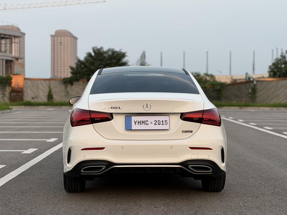 Mercedes-Benz A-class 2024 модификация комплектация A 200 L Fashion Edition – фото 6