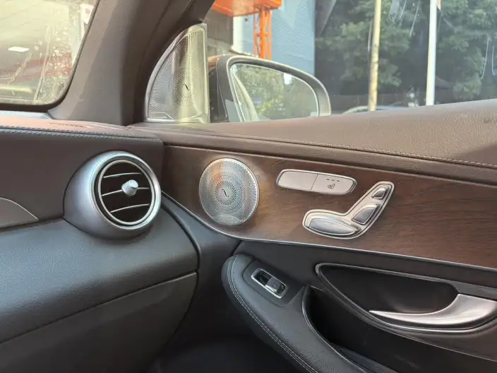 Mercedes-Benz GLC 2022 Model GLC 300 L 4MATIC Dynamic Model – фото 8