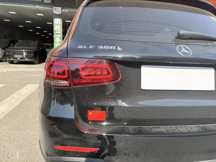 Mercedes-Benz GLC 2022 Model GLC 300 L 4MATIC Dynamic Model – фото 9