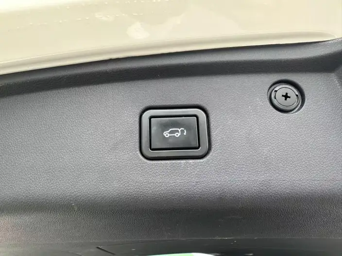 Changan CS75 PLUS 2022 Model 1.5T Automatic Luxury Model – фото 9
