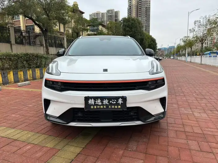 Lynk & Co 06 2020 Model 1.5T Shine Halo