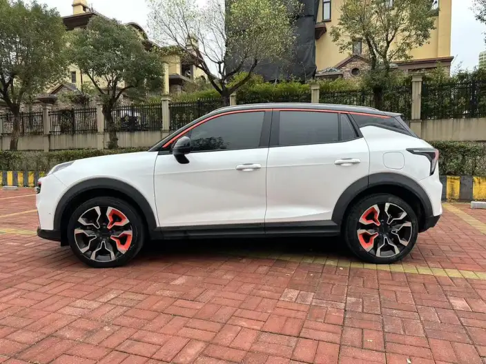 Lynk & Co 06 2020 Model 1.5T Shine Halo