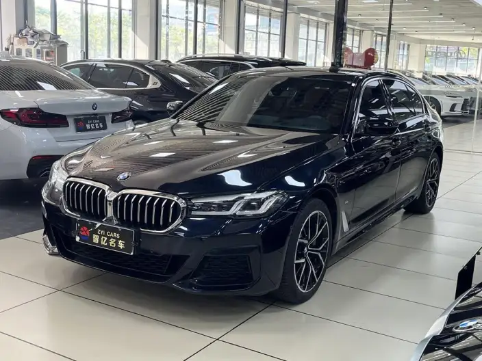 BMW 5 Series 2023 Model Facelift 530Li Exclusive Model M Sports Set – фото 1