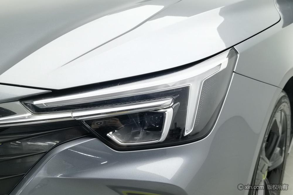 Roewe i6 MAX 2020 300TGI Automatic Cool Smart Drive – фото 7
