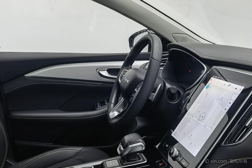 Roewe i6 MAX 2020 300TGI Automatic Cool Smart Drive – фото 16