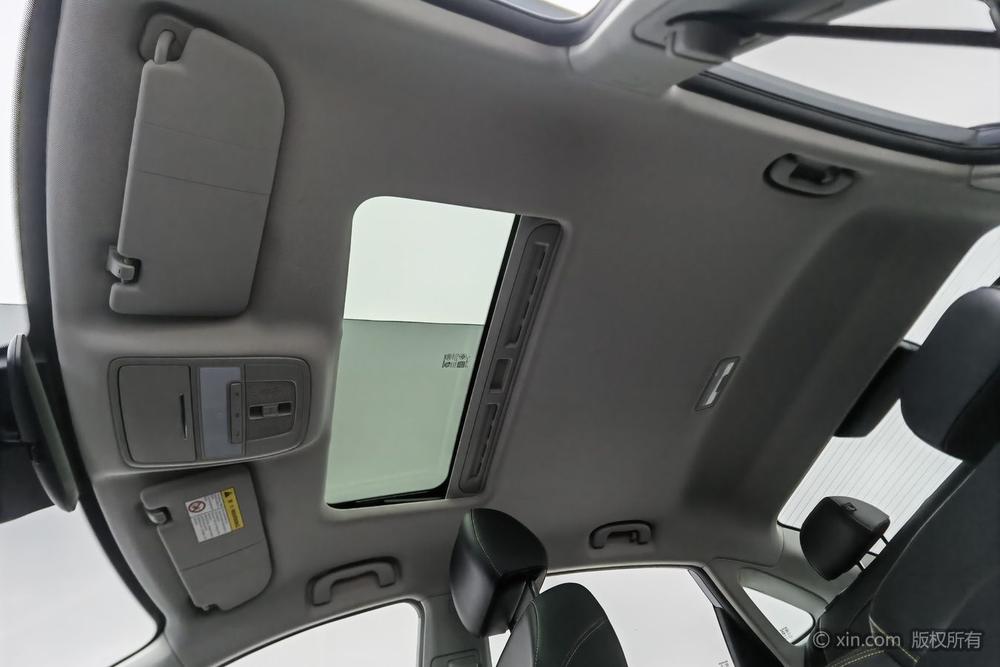 Roewe i6 MAX 2020 300TGI Automatic Cool Smart Drive – фото 20