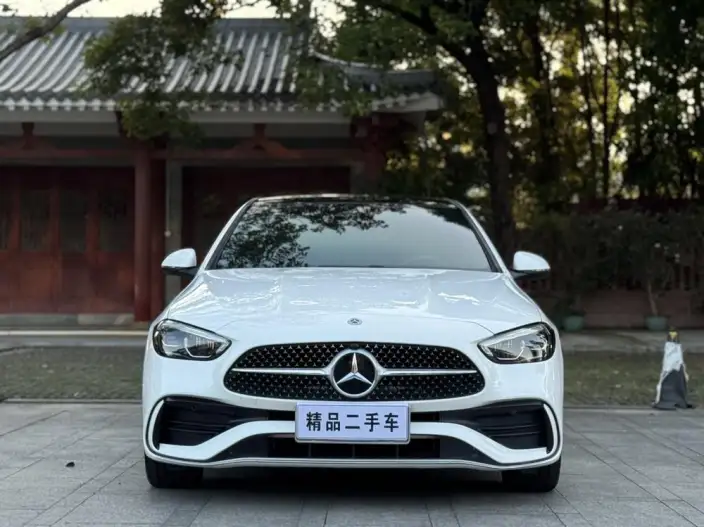 Mercedes-Benz C-Class 2022 Model Facelift C 260 L Sports Edition – фото 2