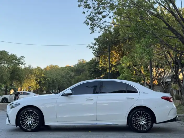 Mercedes-Benz C-Class 2022 Model Facelift C 260 L Sports Edition – фото 4