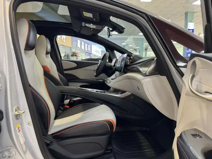 BYD Dolphin 2021 Model Fashion Edition – фото 8